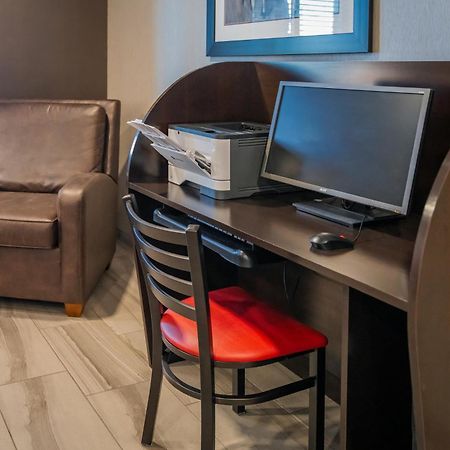 My Place Hotel-Portland East, Or Fairview Екстериор снимка