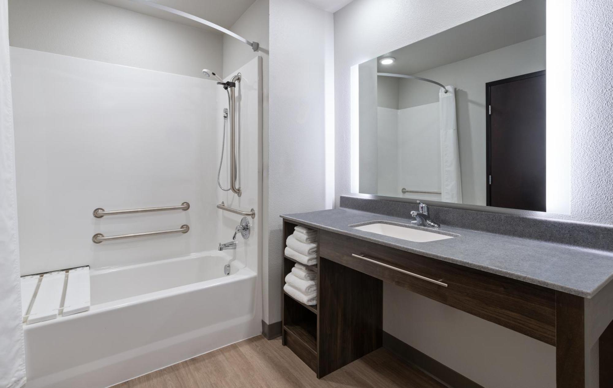 My Place Hotel-Portland East, Or Fairview Екстериор снимка